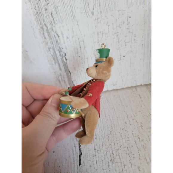 Hallmark North Pole band Teddy ornament Xmas - Picture 3 of 6